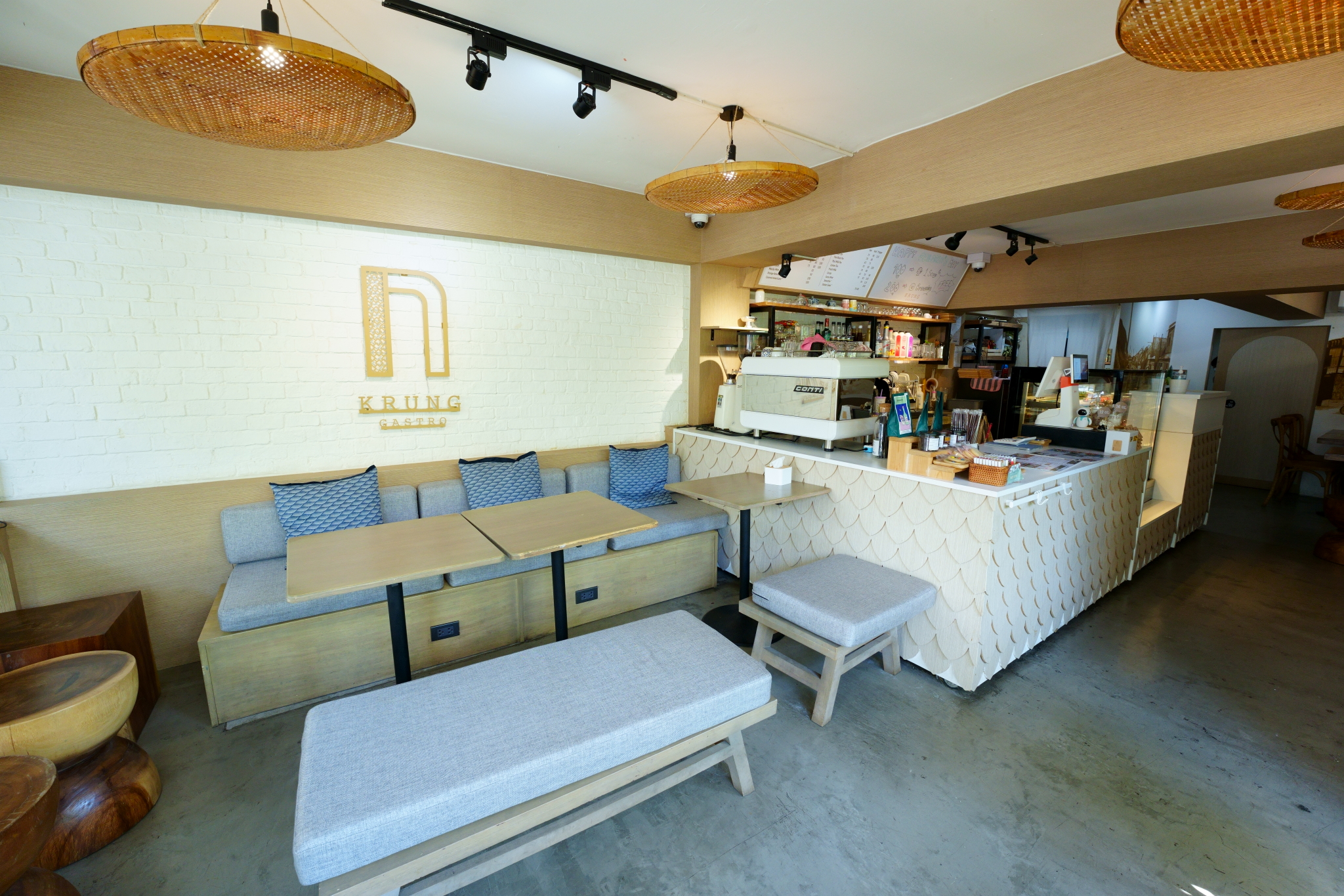 The lobby bar