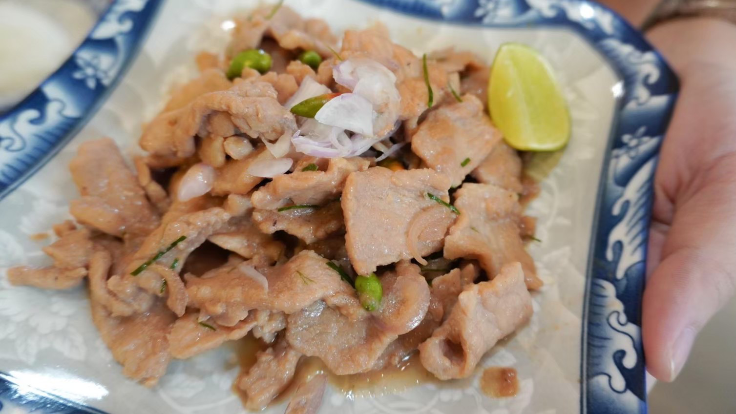 Stir-fried Pork/Chicken with Shrimp Paste