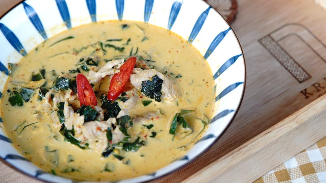 Betel Leaf Curry with Pork/Chicken